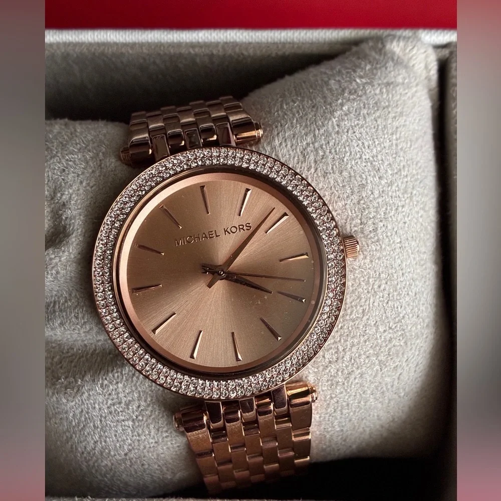 Michael Kors 🍒authentic michael